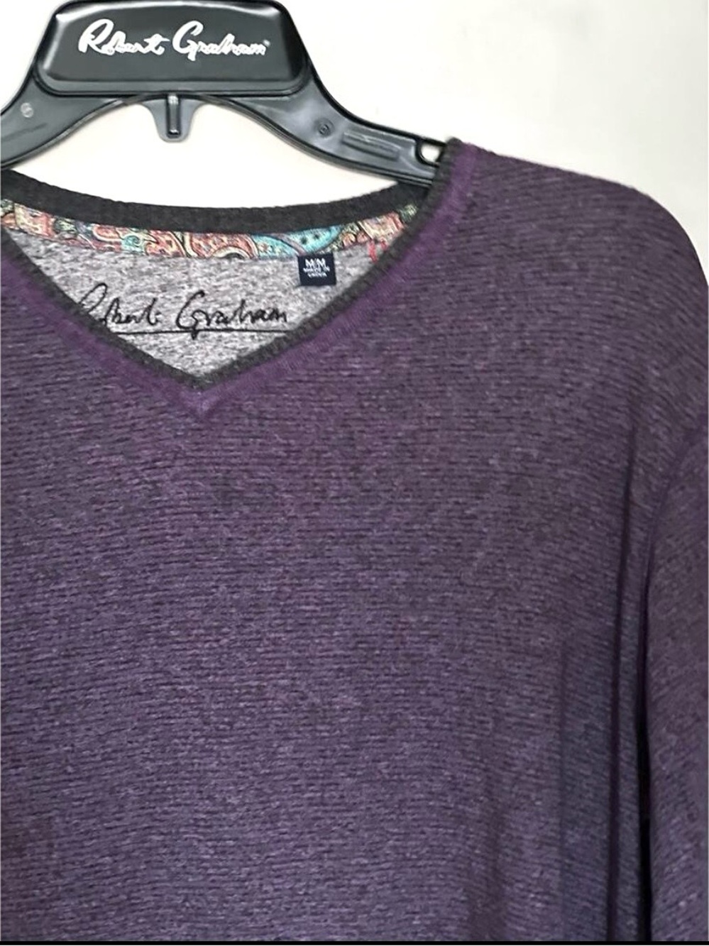 ROBERT GRAHAM SHIRT FINE STRIPE KNIT PULLOVER CREWNECK PURPLE MEDIUM M